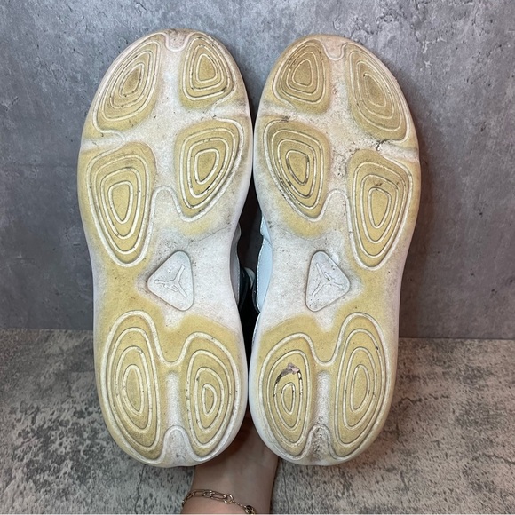 Nike Air Jordan Fly 89 Running Shoes Womens sz 7 - Picture 5 of 6